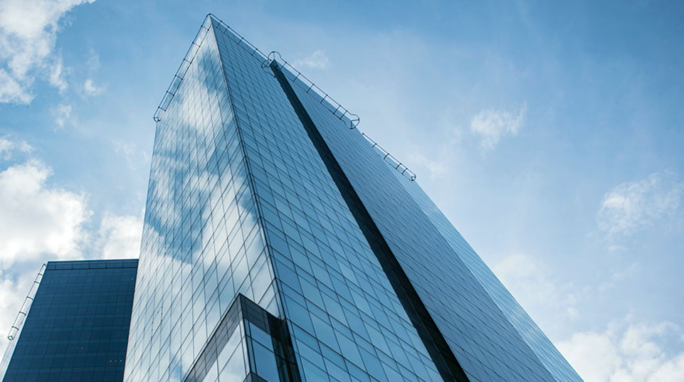 坐落于中國第一個石油基地――玉門，是生產各類真空油脂和特種潤滑脂的專業公司，集研究、開發、生產于一體的生產經營企業。具有幾十年專業生產真空油脂和特種潤滑脂的生產經驗，具有先進的硬件設施－分子蒸餾裝置，可以使石油餾分低溫下切割到極窄流程，保證真空油脂產品性能，也具有國內先進的真空脂類產品的生產系統。不僅生產窄餾分、高粘度指數、低飽和蒸氣壓和極限壓強的礦物型擴散泵油、增壓泵油和真空泵油系列，還生產高質量的具有良好的塑性指標低飽和蒸氣壓、附著力強、密封性能好...